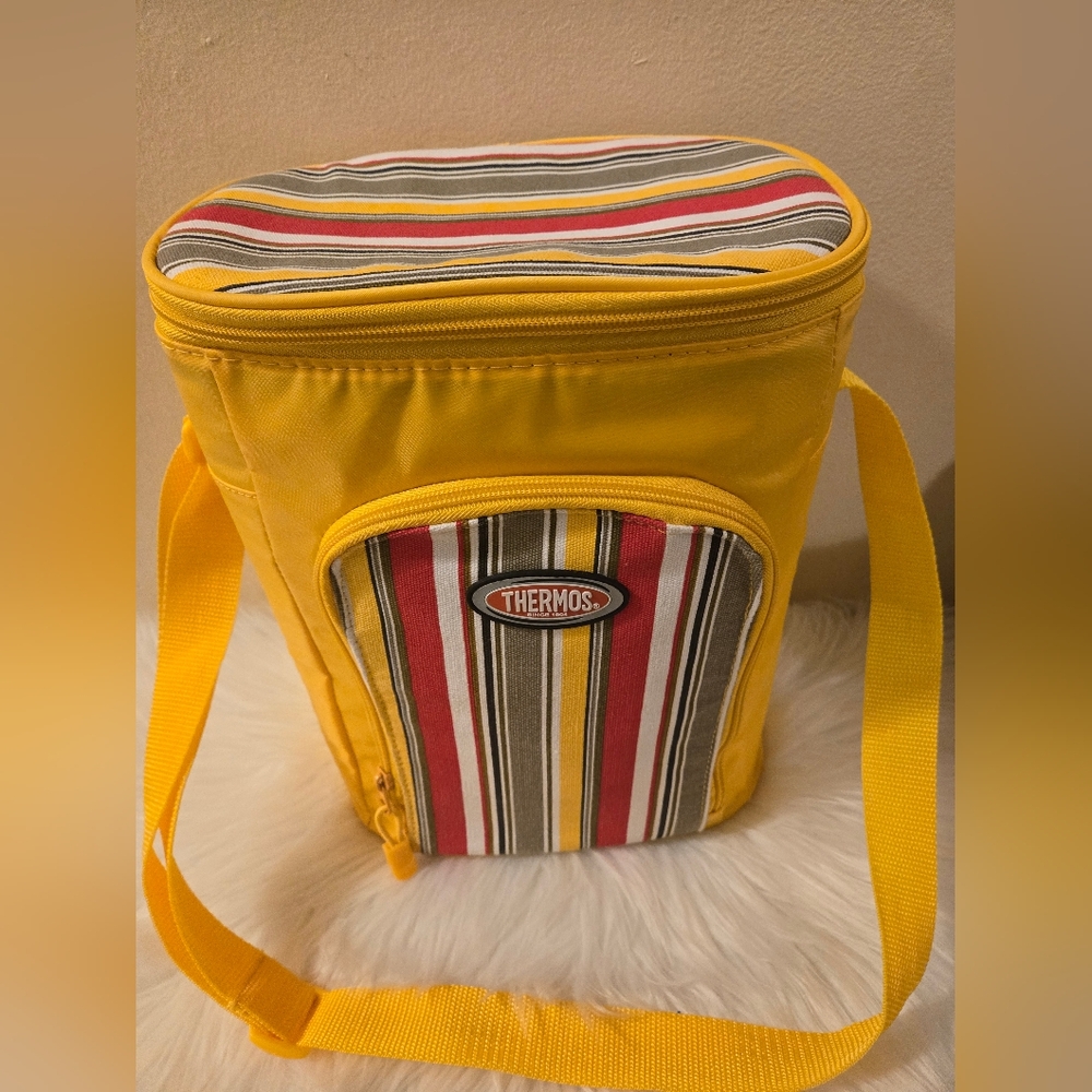 Thermos Snack Lunch Insulated Bag Cool Picnic Yellow, Red, White & Gray